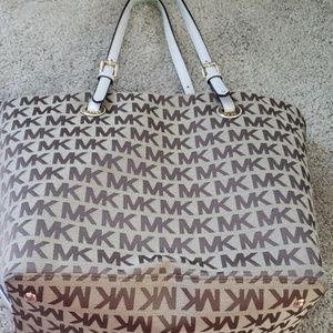 Michael Kors bag
